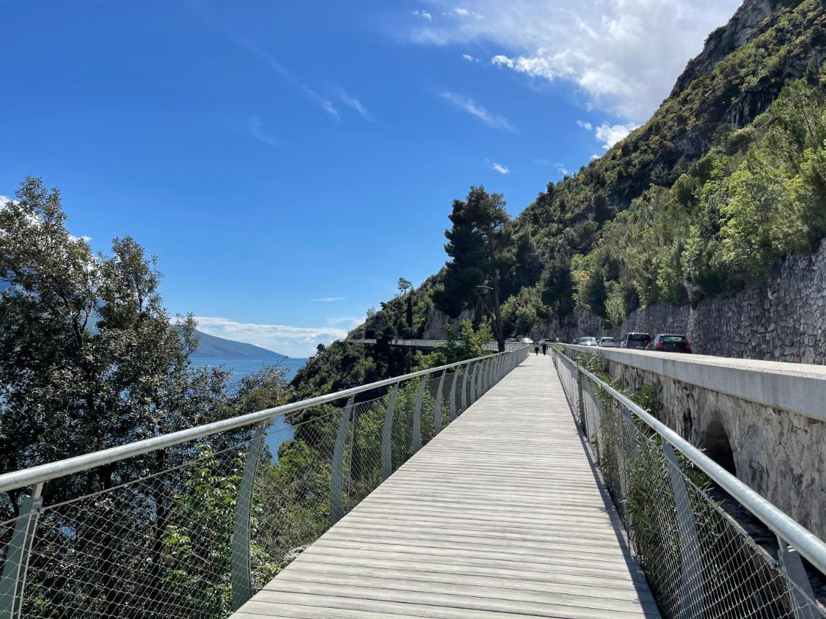 B&B Casa Limone リモーネ・スル・ガルダ エクステリア 写真