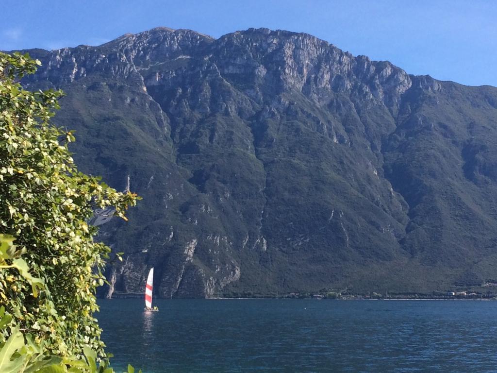 B&B Casa Limone リモーネ・スル・ガルダ エクステリア 写真
